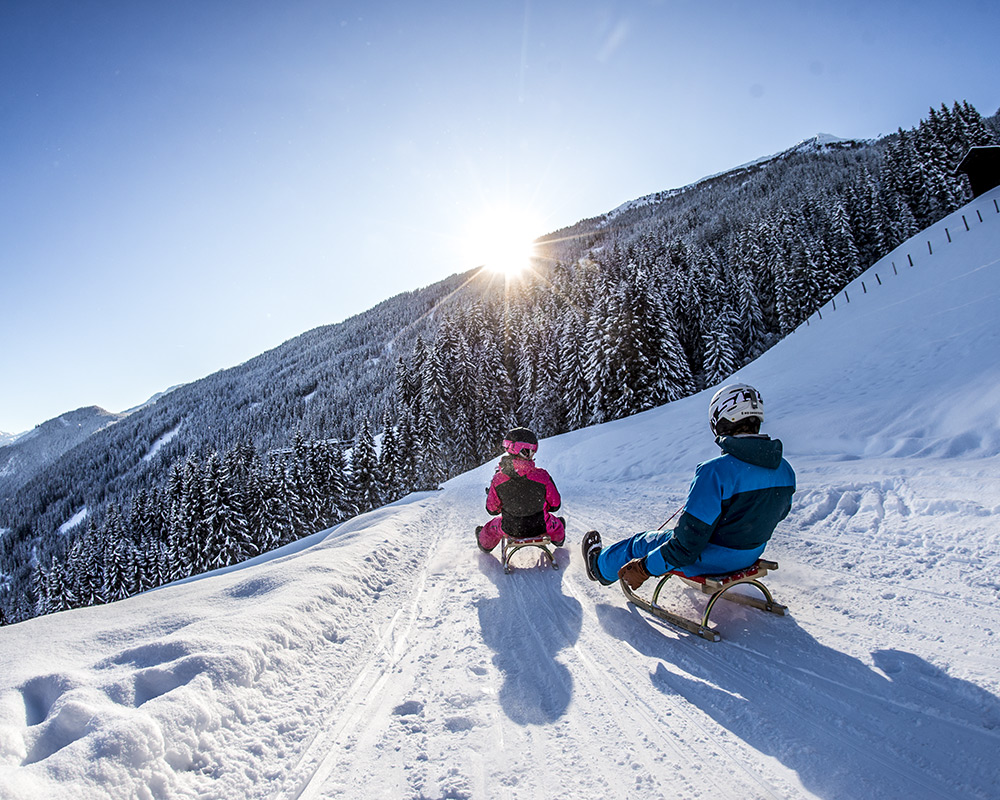 Ausflugsziele, Aktivitaeten im Winter in Fügen im Zillertal